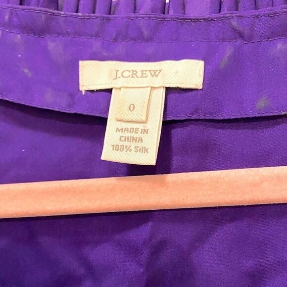 🌷J Crew🌷 100% Silk Sleeveless Top With Ruffle Flower Bow Accent - Picture 7 of 7